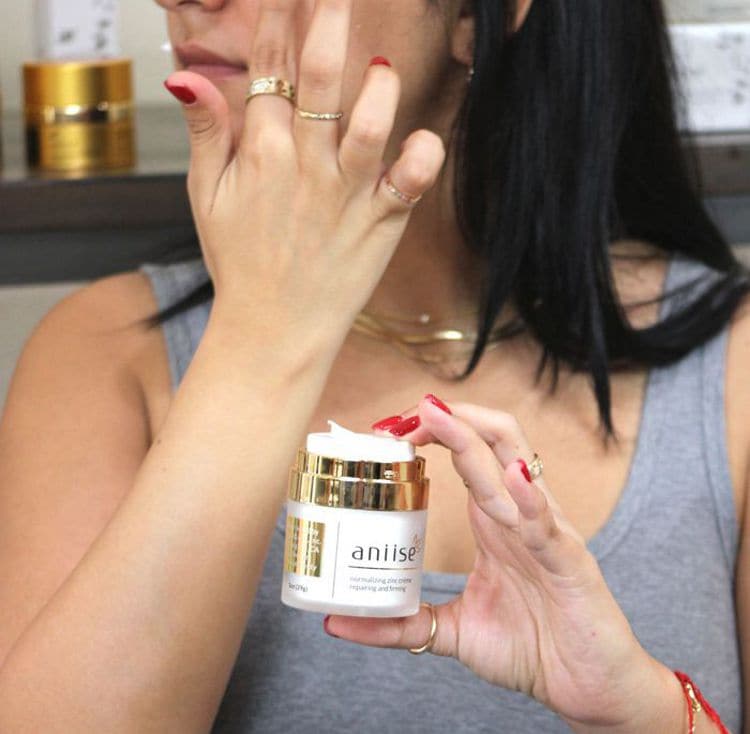 Aniise Natural Skin Care: Normalizing Zinc Face Cream: Oily and Sensitive Skin - Unisex